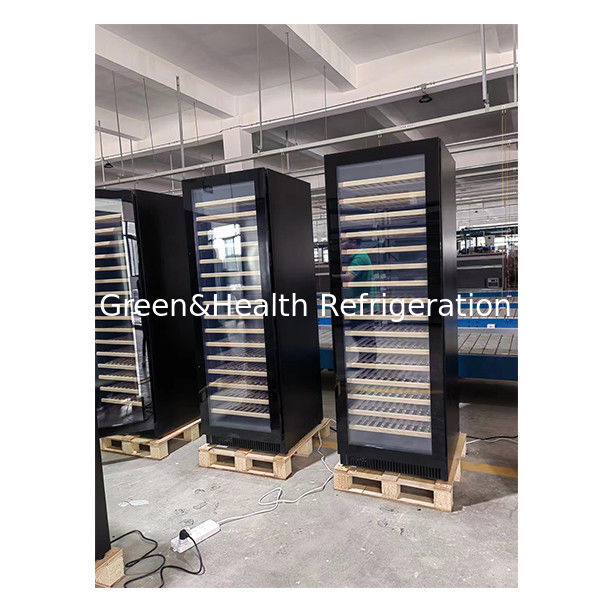 ETL証明書 2つのガラスのドア,3つの独立した温度のワイン冷蔵庫を装備した 326ユニット