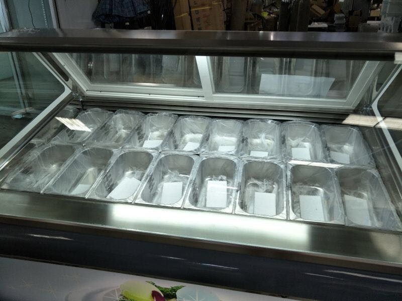 有効なスーパーマーケットのアイス クリームの表示冷却装置温度-22°C~-18°C