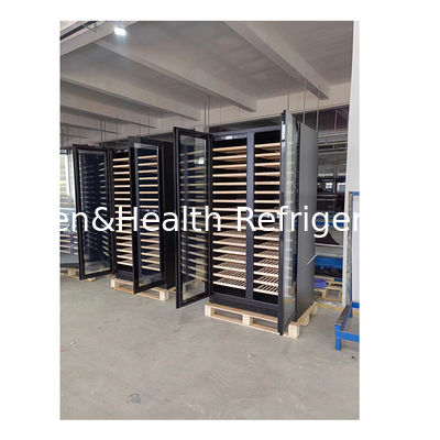 ETL証明書 黒色 多層ビッチ木棚 ワイン収納 展示品 高品質の冷蔵庫