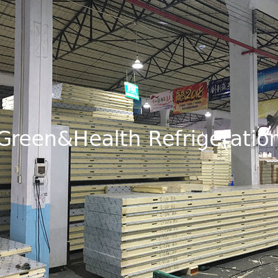 冷蔵室のための20mmポリウレタンPuの屋根サンドイッチ パネル